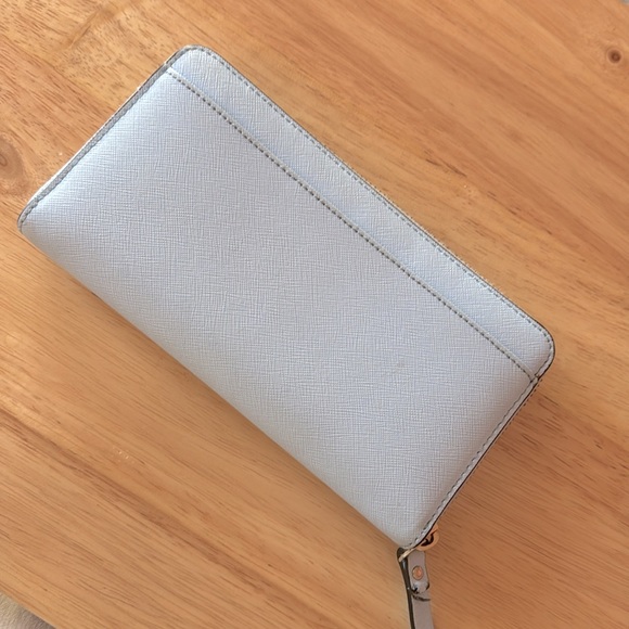 Kate Spade Wallet - Picture 2 of 3